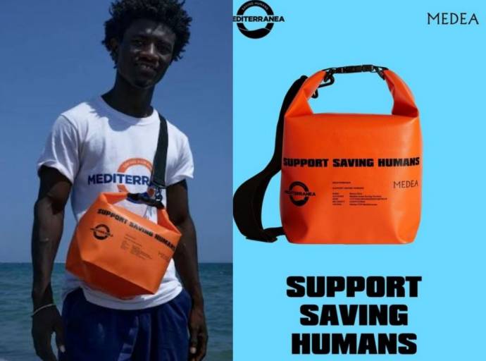 Kayak bag, la borsa solidale di Medea per aiutare i migranti delle designer Camilla e Giulia Venturini, fondatrici del brand