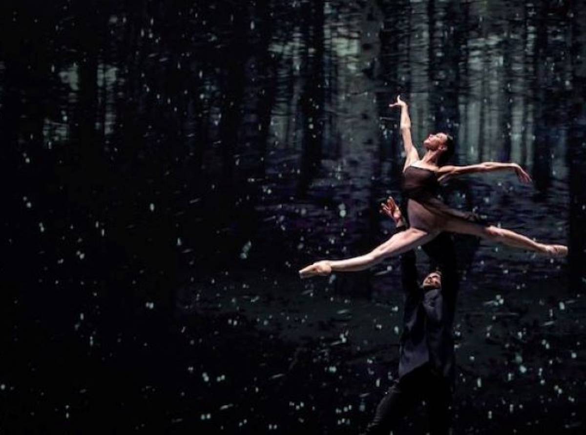 L’immagine un po’ appannata dal tempo, di una sera d’estate quando tutto sembrava possibile e meraviglioso