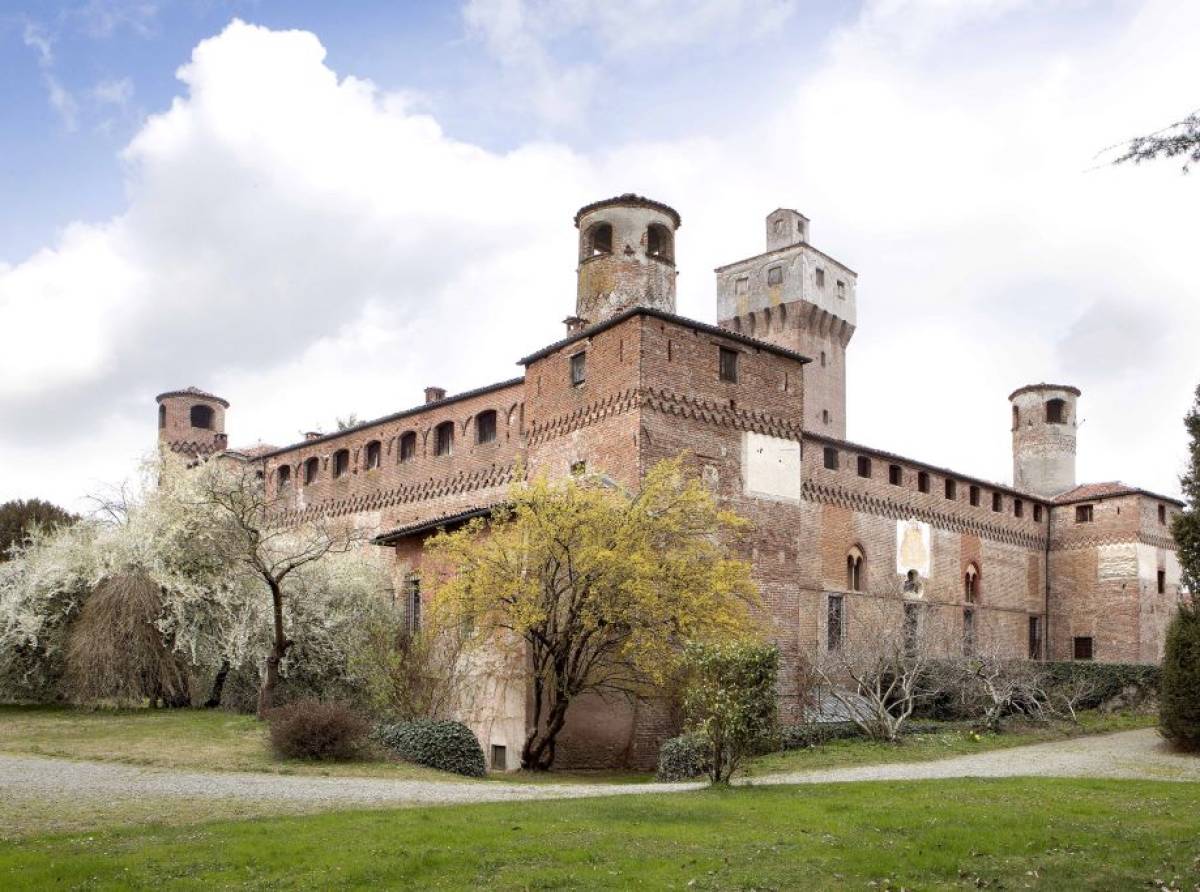 Al Castello di Macello il grande concerto a lume floreale con le colonne sonore dei film che hanno scritto la storia del cinema