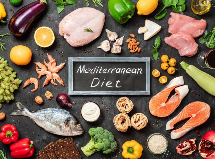 L'alimentazione può aiutare la memoria? La dieta mediterranea può addirittura prevenire la demenza