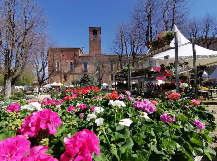 A Carmagnola, arriva la primavera con la rassegna Ortoflora & Natura e la degustazione del ravanin e del porro dolce