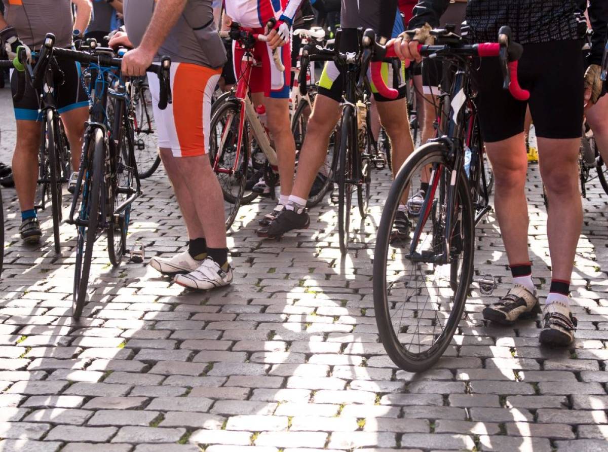 Pedalata in rosa da Venaria Reale a Druento e nella Circoscrizione 5, aspettando la "grande partenza" del Giro