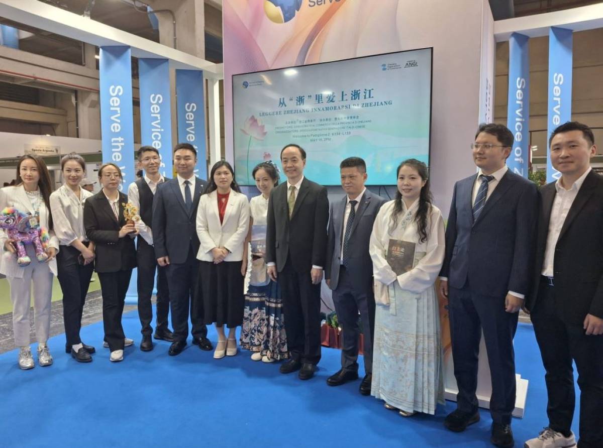 Italia e Cina unite nel nome della cultura e del restauro: al Salone del Libro di Torino firmato un protocollo di collaborazione tra Venaria e Zhejiang