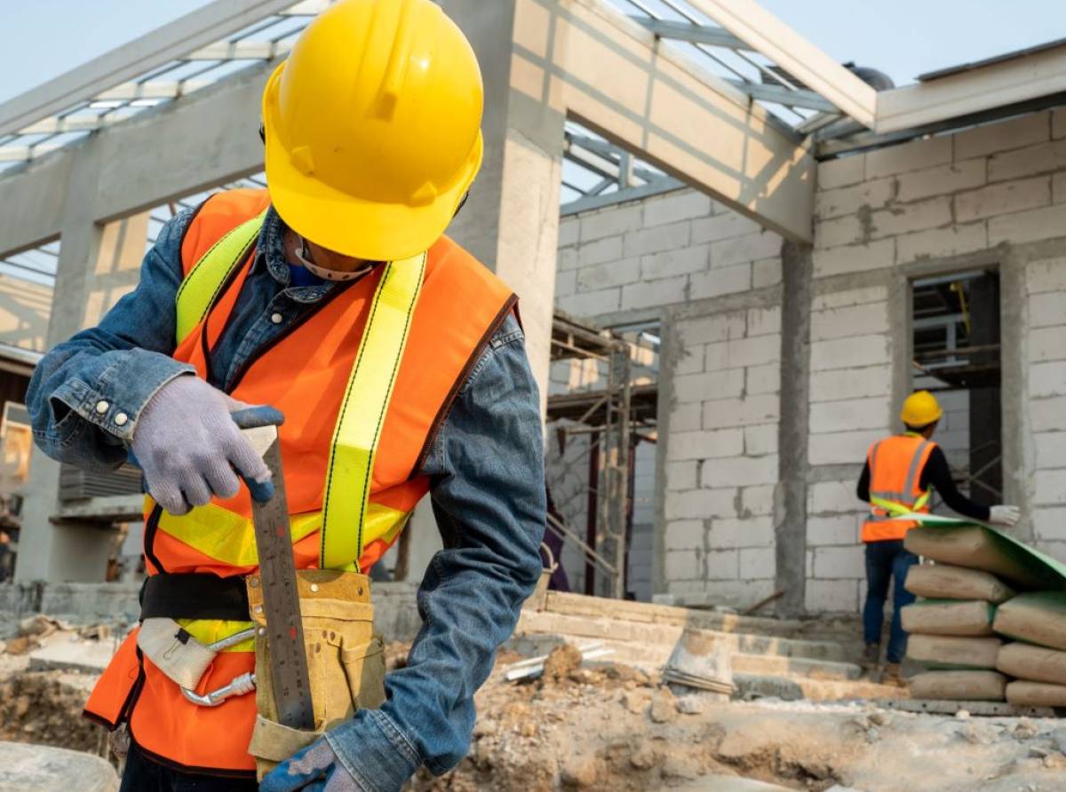 Urbanistica, il Piemonte rilancia la rigenerazione urbana: approvate in commissione le nuove misure per il recupero degli edifici