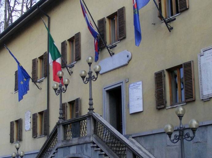 Cambia la Giunta comunale: l’assessore Emanuele Durante si dimette per motivi professionali, la sindaca Guazzora assume le deleghe