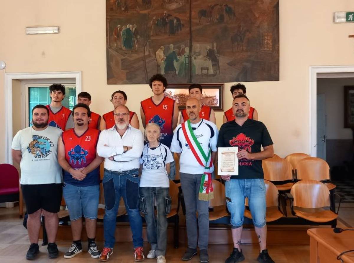 "I Cafoni" campioni regionali U21 Csi: premiati in Comune i ragazzi dell’Under 21 della Polisportiva