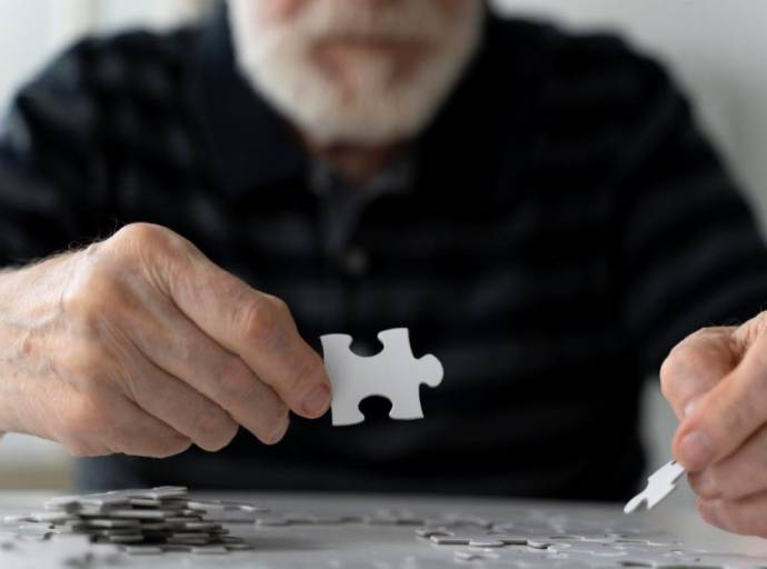 Capire per prendersi cura: un dialogo tra medici, pazienti e teatro al Koelliker per la Giornata Mondiale dell’Alzheimer