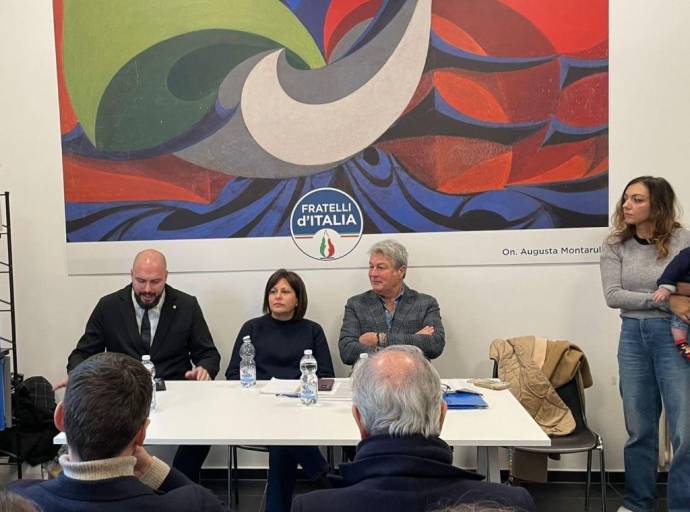 Sicurezza a Torino, tra riforme e tattiche politiche: la proposta di FdI divide la maggioranza e accende lo scontro con il M5S