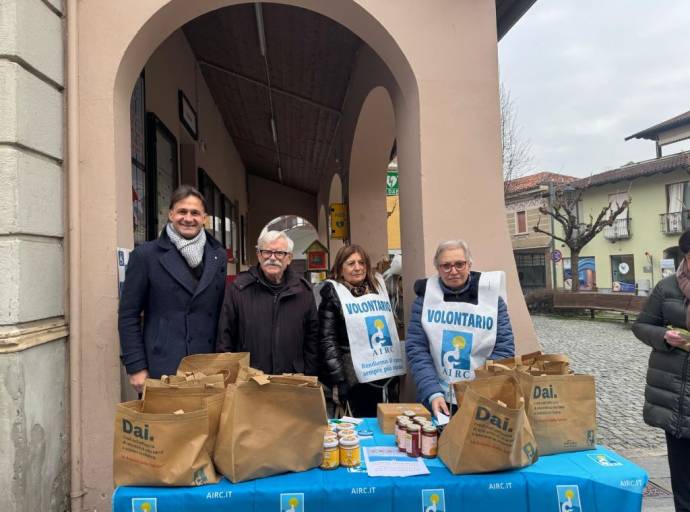Le Arance della Salute AIRC: a Volpiano e San Benigno raccolti oltre 2.100 euro per la ricerca contro il cancro