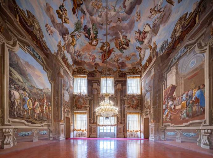 Disegnare dal vero al Castello di Agliè: arte, natura e socialità tra Urban Sketching e laboratori per famiglie