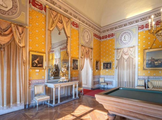 La quadreria del Castello di Agliè racconta due secoli di collezionismo in una visita esclusiva dietro le quinte